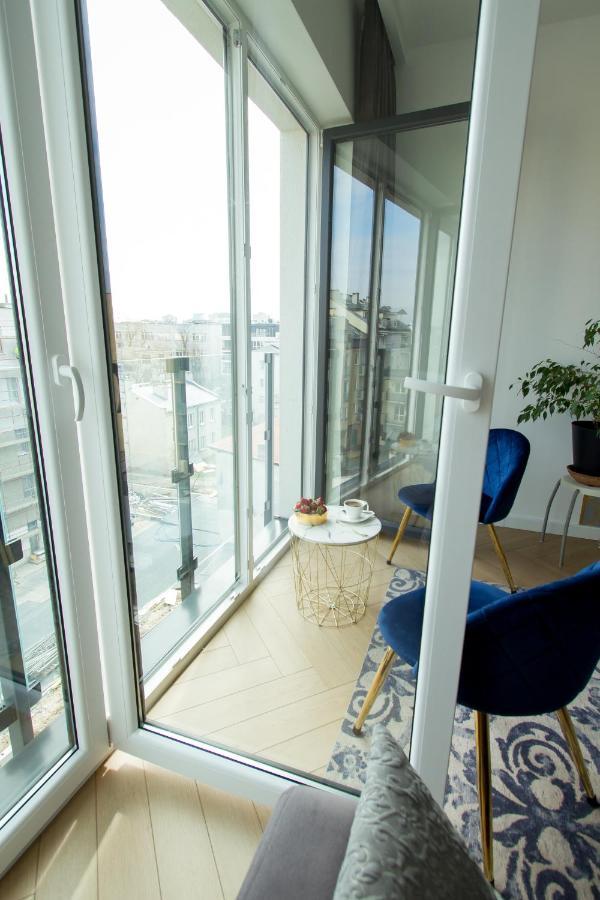Nowy Apartment Przy Placu Szembeka Варшава Экстерьер фото