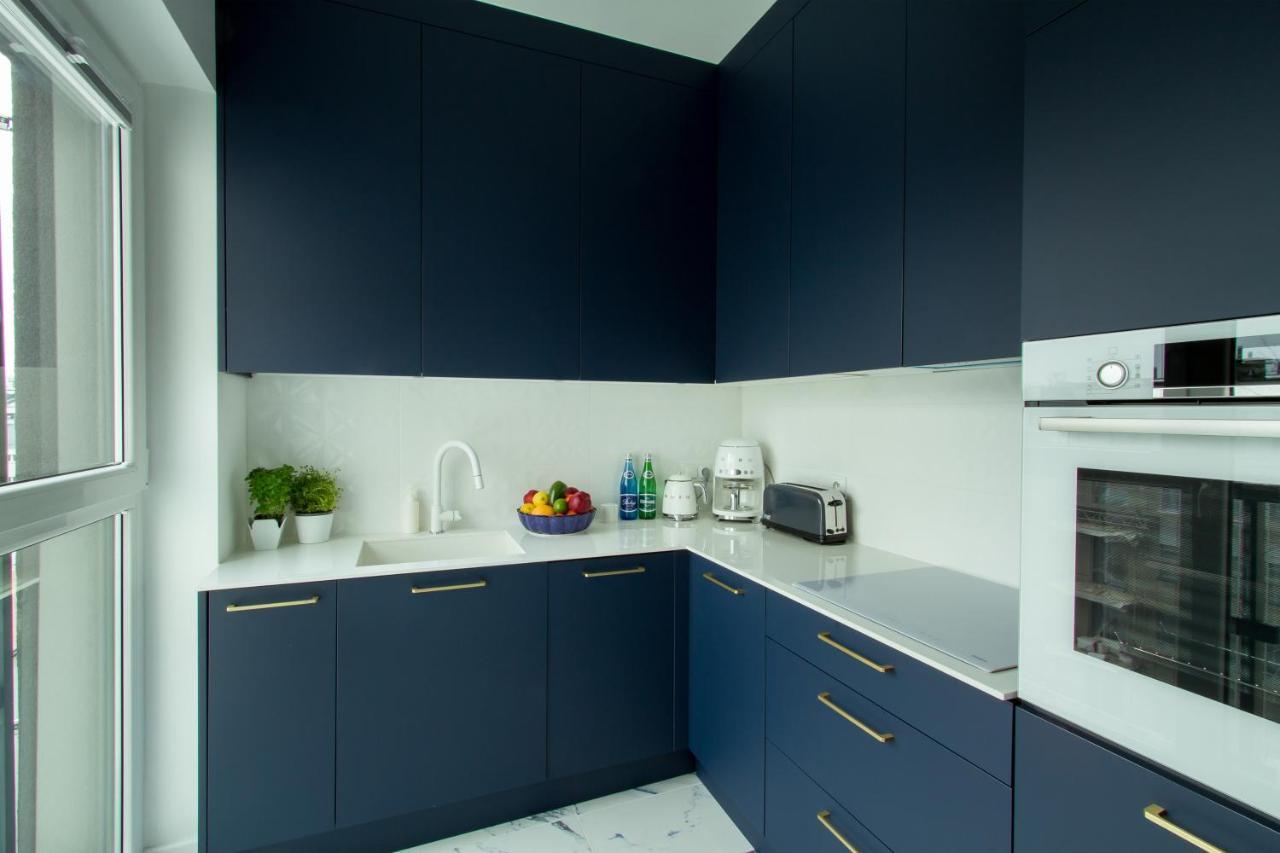 Nowy Apartment Przy Placu Szembeka Варшава Экстерьер фото